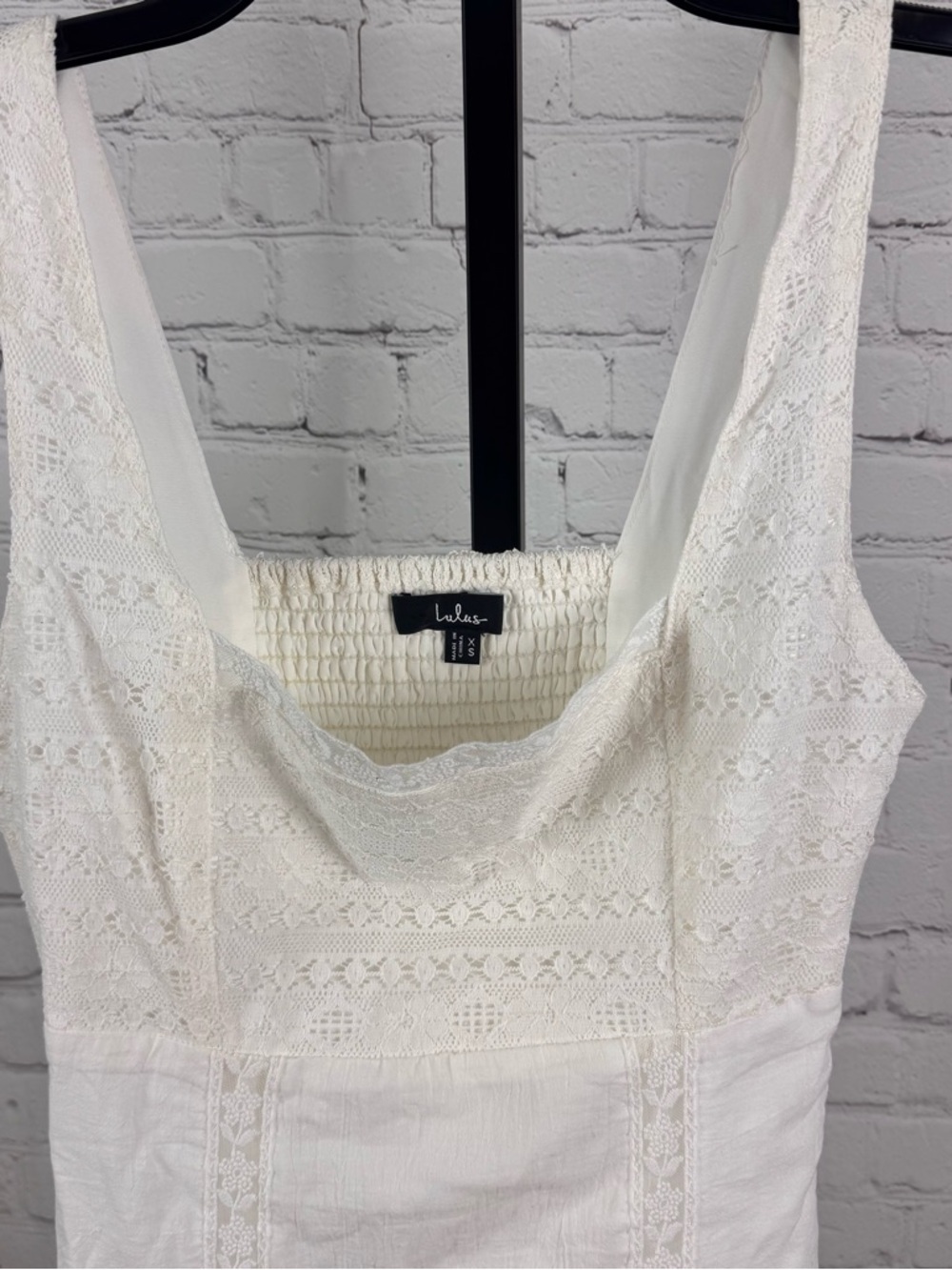 Lulu’s Esmeray White Lace Sleeveless Tiered Midi Dress Size XS - Picture 5 of 10